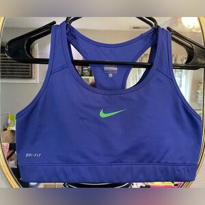 Nike Pro sports bra size large